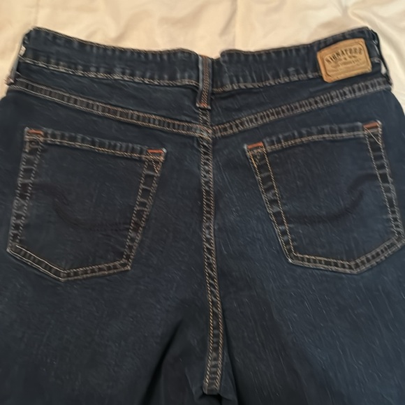 Levi’s Signature Misses Size 12 SHORT EUC - Picture 3 of 9